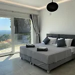 Rizaria Sea View House & Private Pool