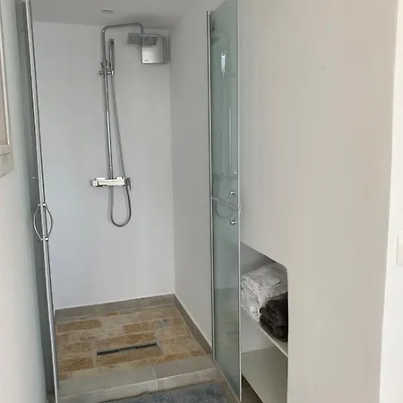 Rizaria Sea View House * Σπαρτύλας