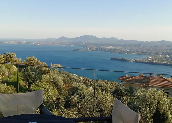 Rizaria Sea View House & Private Pool