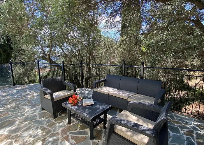 Rizaria Sea View House & Private Pool Spartylas