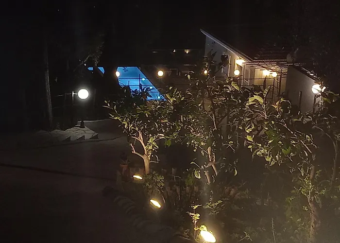 Дом отдыха Rizaria Sea View House & Private Pool Spartylas